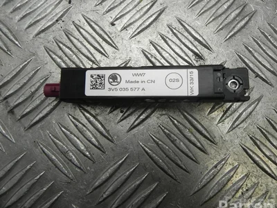 Škoda 3V5 035 577 A / 3V5035577A SUPERB III Estate (3V5) 2016 Antenne - Image 1