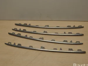 Mercedes-Benz EQA 2021 Grillades