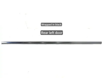 Bentley 36A853081 BENTAYGA 2017 Durų stiklo rėmo apdaila kairė galinis - Nuotrauka 1