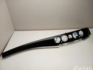 Mercedes-Benz A 222 680 32 71 / A2226803271 S-CLASS (W222, V222, X222) 2016 Garniture de panneau latéral