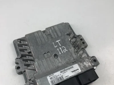 Volvo 31355712; S180134103A / 31355712, S180134103A V40 Hatchback 2014 Unité de contrôle moteur - Image 1