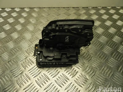 BMW 7 281 936 / 7281936 X1 (F48) 2016 Serrure de porte Right Front - Image 1