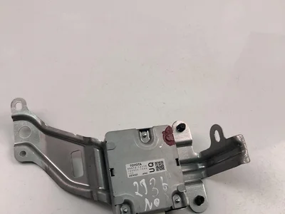 Toyota 86572-12170 / 8657212170 COROLLA ( E210) Sedan 2020 Aparato de mando - Imagen 1