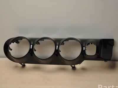 Mercedes-Benz A2476806002 EQA 2021 Support pour la garniture - Image 1