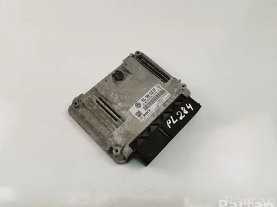 Škoda 03L906018EF; 0281016897 / 03L906018EF, 0281016897 SUPERB II Estate (3T5) 2014 Unité de contrôle moteur - Image 1