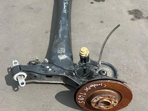 Peugeot 9833975080 5008 II 2022 poutre d'essieu arrière