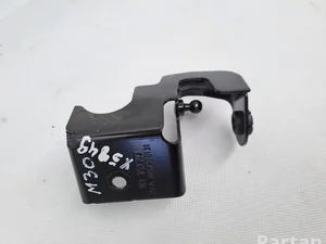 Mercedes-Benz A2057500131 C-CLASS (W205) 2015 Charnières du couvercle du coffre