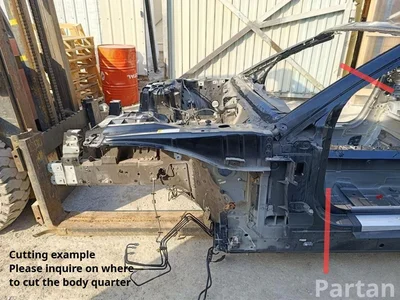 Jaguar F-TYPE Cabriolet (X152) 2015 Karosserie viertel vorne links - Bild 1