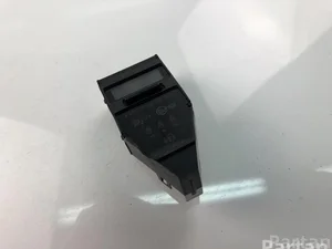 Toyota 83910-02200 / 8391002200 AURIS (_E18_) 2016 Reloj