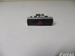 Ford BS7T 13A350 / BS7T13A350 S-MAX (WA6) 2010 Éclairage d'urgence / interrupteur de danger