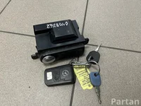 Mercedes-Benz Trucks A0004468208 ACTROS MP4 / MP5 2019 Zentralverriegelung