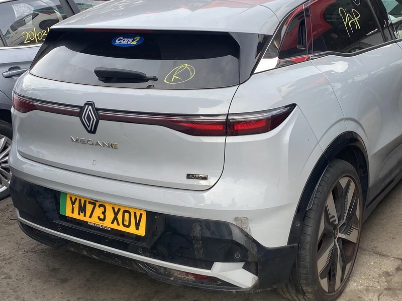 L01 Megane 2024 - Foto 2