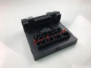 Volkswagen 3C0937046AJ GOLF V (1K1) 2009 Aparato de mando