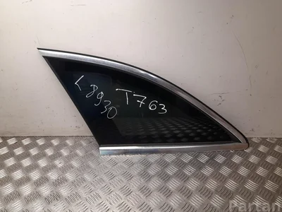 Mercedes-Benz A2056701912 C-CLASS T-Model (S205) 2015 Vitre latérale fixe Left Rear - Image 1