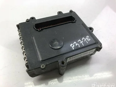 Chrysler P04686465AA VOYAGER / GRAND VOYAGER III (GS) 2001 Unités de contrôle - Image 1