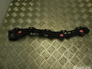 Lexus 52576-48050 / 5257648050 RX (_L2_) 2017 Support pour pare-chocs