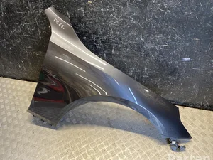 BMW 5 G60 2024 Aile right side