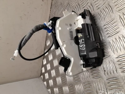 Volkswagen 1S4839016G LOAD UP (121, 122, BL1, BL2) 2021 Serrure de porte Right Rear - Image 1