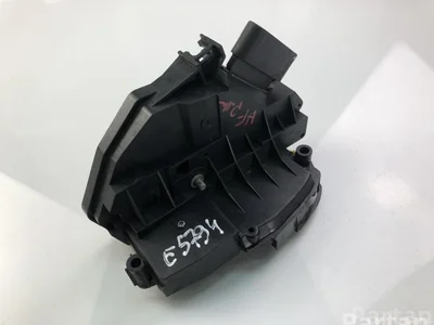 Ford AM5A-U21812-BE / AM5AU21812BE FIESTA Saloon 2011 Door Lock - Image 1