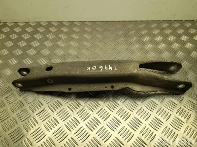 Mercedes-Benz A2463520202 KLASA B (W246, W242) 2016 Tył  Wahacz wzdłużny tylny prawa strona lewa strona - Zdjęcie 1