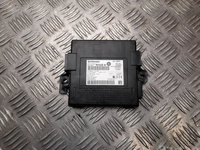 Jeep P68211126AD GRAND CHEROKEE IV (WK, WK2) 2016 Unité de contrôle pour l'accès et l'autorisation de démarrage (kessy) - Image 1