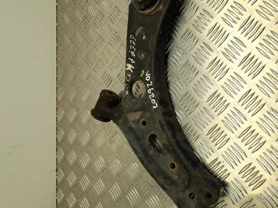 Jeep A898033 RENEGADE Closed Off-Road Vehicle (BU) 2016 Devant  bras de commande de voie inférieur - Image 1