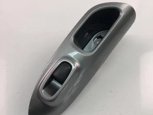 Nissan 829601KA2A JUKE (F15) 2017 Bouton de lève-vitre