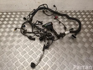 Volkswagen 04L 972 627 DJ / 04L972627DJ PASSAT Variant (3G5) 2015 Fils du compartiment moteur