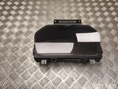 Volvo 32276901, P32276901AA V60 II Cross Country (227) 2019 Dashboard (instrument cluster) km/h Automatic Transmission - Image 1