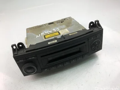 Mercedes-Benz A1699002900 B-CLASS (W245) 2009 Radio / CD - Image 1