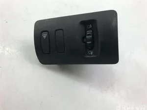 Renault 8200407753 CLIO III (BR0/1, CR0/1) 2005 Switch/Button