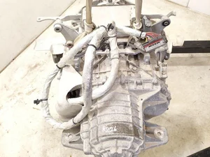 Maserati 670299315, 06702993150, 11231293 MC 20 Cielo 2023 Boîte de vitesses automatique