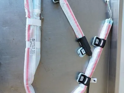BMW 85744360615 1 (F70) 2025 Airbag lateral derecha - Imagen 1
