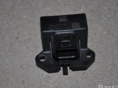 Ford USA FU5A9D370MA MUSTANG Coupe 2019 Relais - Image 1