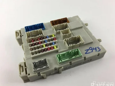 Volvo 31453132 V40 Hatchback 2017 Aparato de mando - Imagen 1