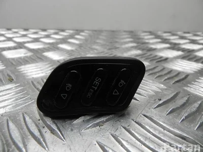 Alfa Romeo 156088495 GIULIETTA (940_) 2011 Commutateur multiple - Image 1