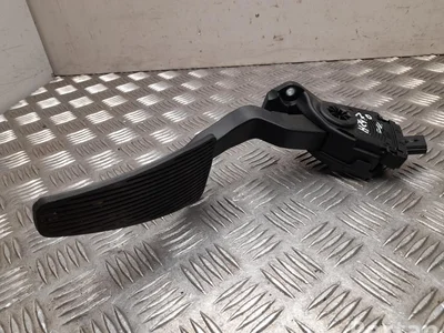 Dodge 68043161AD RAM IV 2500 2017 Pédale d'accélérateur - Image 1