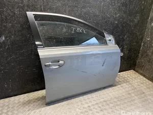 Toyota AURIS TOURING SPORTS (_E18_) 2016 Porte Right Front