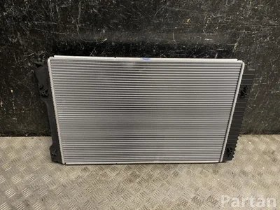 Audi 4F0121251L A6 (4F2, C6) 2005 Radiatorius ( Aušinimo sistema) - Nuotrauka 1