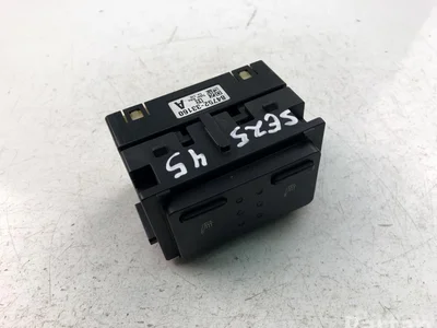 Toyota 84752-33160 / 8475233160 CAMRY Saloon (_V5_) 2014 Interrupteur de chauffage de siège - Image 1