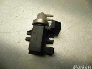 BMW 7548706 7 (F01, F02, F03, F04) 2011 Valve magnétique