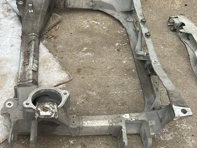 Porsche P070-258138-AC / P070258138AC PANAMERA (970) 2015 traverser - Image 1