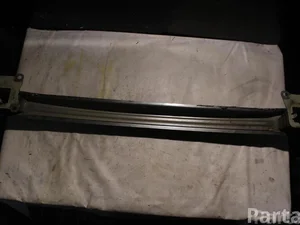 Škoda 5L6807305 YETI (5L) 2015 renforcement parachoques