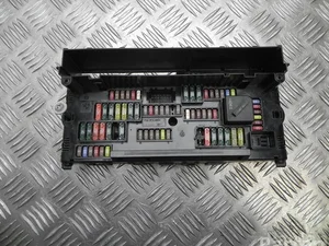BMW 9252816 7 (F01, F02, F03, F04) 2014 Boîte à fusibles