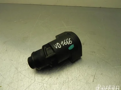 Volkswagen 04L 131 111 T / 04L131111T GOLF VII (5G1, BQ1, BE1, BE2) 2014 Prise d'air / Conduit d'air d'admission - Image 1