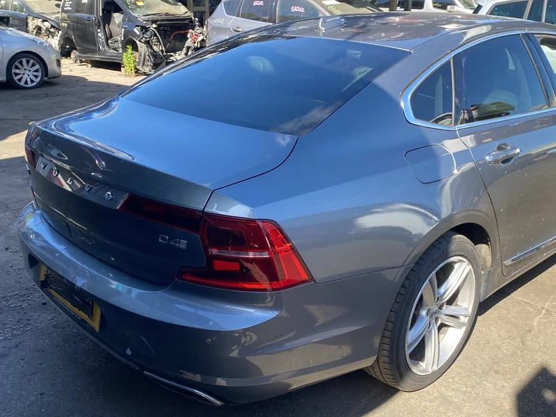 K231 Volvo S90 2017 - Foto 3