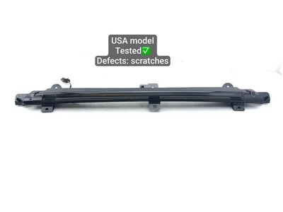 Land Rover L8B2-13A613 / L8B213A613 Defender Station Wagon (L663) 2022 Luz de freno - Imagen 1