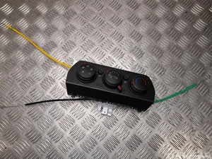 Dacia 275004395R Sandero III (DJF/BJI cross) 2022 Contrôle automatique de la climatisation