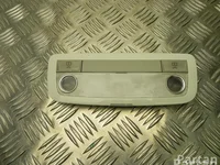 Mercedes-Benz A204 820 49 01 / A2048204901 C-CLASS (W204) 2008 Lumière intérieure