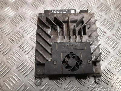 Mercedes-Benz A 222 900 51 10 / A2229005110 S-CLASS (W222, V222, X222) 2015 Amplificateur audio - Image 1